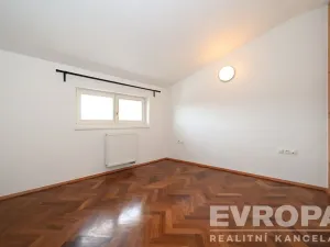 Prodej bytu 2+kk, Praha - Vinohrady, Máchova, 52 m2