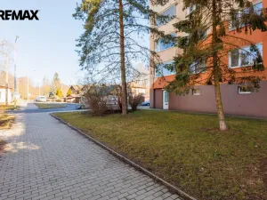 Prodej obchodního prostoru, Karlovy Vary - Rybáře, Konečná, 72 m2
