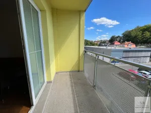 Pronájem bytu 1+kk, Karlovy Vary, Jateční, 39 m2