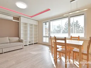 Pronájem bytu 3+1, Brno, Zikova, 74 m2