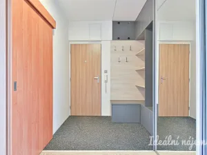 Pronájem bytu 3+1, Brno, Zikova, 74 m2