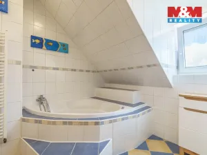 Pronájem bytu 3+1, Cheb, Cechovní, 130 m2