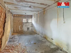 Prodej komerčního pozemku, Kralupy nad Vltavou, sídl. Hůrka, 238 m2