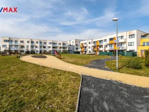 Pronájem bytu 1+kk, Praha - Dolní Počernice, Černodolská, 39 m2