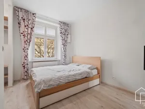 Prodej bytu 2+kk, Praha - Vysočany, Na břehu, 50 m2