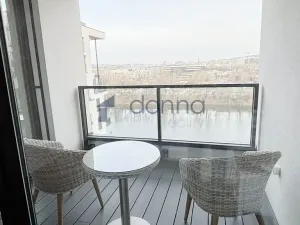 Pronájem bytu 2+kk, Praha, Sanderova, 59 m2