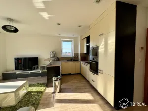 Pronájem bytu 3+kk, Brno, Jánošíkova, 82 m2