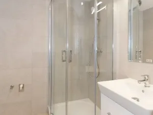 Pronájem bytu 1+kk, Praha - Hloubětín, Poděbradská, 32 m2