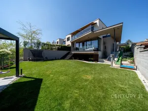 Prodej vícegeneračního domu, Praha - Malešice, Dubského, 321 m2