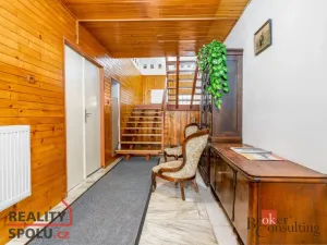 Prodej ubytování, Horní Maršov, Promenáda, 620 m2