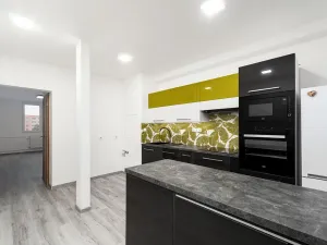 Prodej bytu 3+1, Ostrava, náměstí Antonie Bejdové, 73 m2