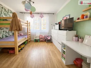 Prodej bytu 3+1, Ústí nad Labem - Mojžíř, Peškova, 69 m2