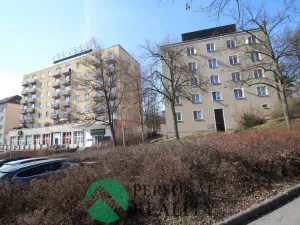 Pronájem bytu 2+1, Karlovy Vary, Hybešova, 56 m2