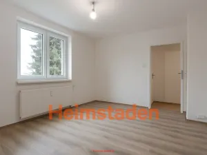 Pronájem bytu 2+1, Orlová - Poruba, Spojenců, 52 m2