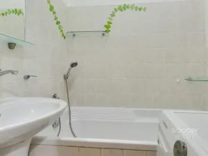 Pronájem bytu 2+kk, Praha - Vysočany, Prouzova, 49 m2