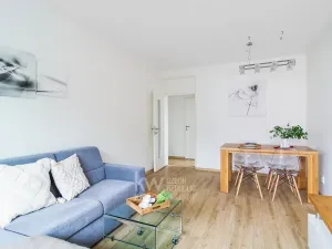 Pronájem bytu 3+1, Praha - Střešovice, Střešovická, 77 m2