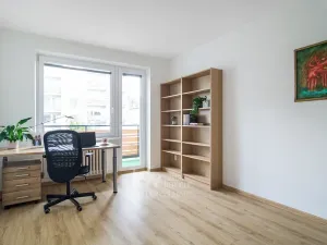 Pronájem bytu 3+1, Praha - Střešovice, Střešovická, 77 m2