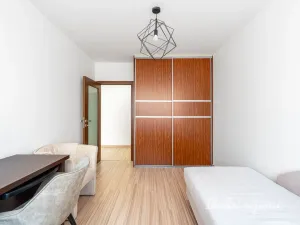 Pronájem bytu 3+1, Praha, Volutová, 76 m2