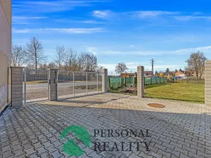 Prodej rodinného domu, Kněževes, Libušina, 180 m2