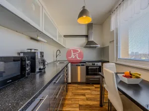 Prodej bytu 3+1, Opava, Antonína Sovy, 68 m2