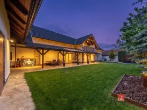 Prodej rodinného domu, Zlonín, U Rybníka, 291 m2