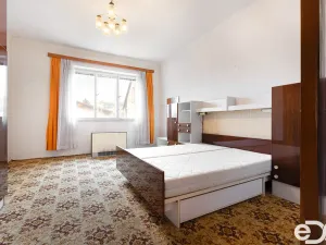 Prodej rodinného domu, Sadská, Adamcova, 120 m2