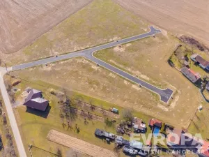 Prodej pozemku pro bydlení, Zvěstovice, 758 m2