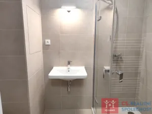 Pronájem bytu 1+kk, Znojmo, Jarošova, 35 m2