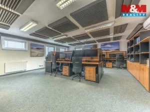 Pronájem kanceláře, Mělník, Nemocniční, 192 m2