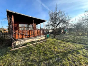 Prodej zahrady, Pardubice - Nové Jesenčany, Máchova, 311 m2