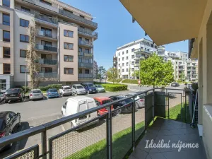 Pronájem bytu 1+kk, Praha - Hostivař, Bratislavská, 34 m2