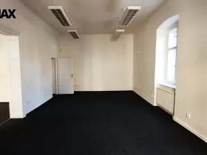 Pronájem kanceláře, Liberec - Liberec I-Staré Město, Jablonecká, 85 m2