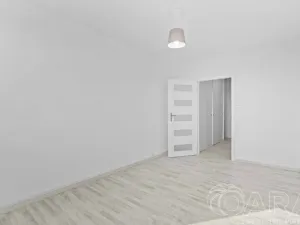 Pronájem bytu 2+kk, Praha - Prosek, Jetřichovická, 44 m2