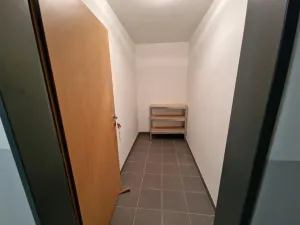 Pronájem bytu 2+kk, Trutnov - Střední Předměstí, Kiesewettrova, 41 m2