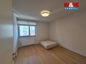 Pronájem bytu 3+kk, Beroun - Beroun-Město, Nad Paloučkem, 109 m2