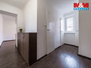 Prodej bytu 2+1, Milovice, Dukelská, 61 m2