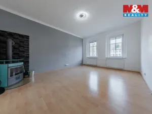 Prodej bytu 4+1, Kraslice, Čs. armády, 136 m2