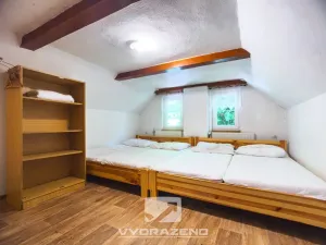 Prodej ubytování, Dolní Dvůr, 149 m2