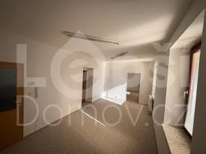 Pronájem bytu 2+1, Jeseník, Sadová, 56 m2