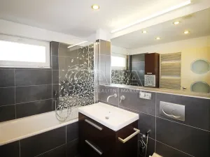 Pronájem bytu 1+kk, Praha, 31 m2