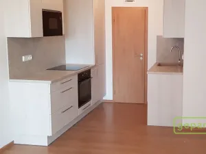 Pronájem bytu 2+kk, Praha, Fojtova, 50 m2