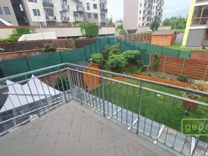 Pronájem bytu 2+kk, Praha, Fojtova, 50 m2