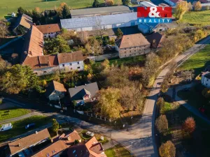 Prodej zahrady, Úhřetice, 981 m2