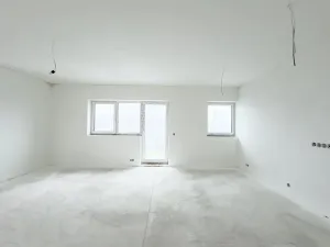 Prodej bytu 3+kk, Kolín, Třídvorská, 67 m2