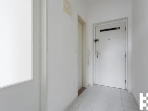 Prodej bytu 2+kk, Praha - Kyje, Pelušková, 41 m2