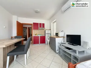 Prodej bytu 3+kk, Novalja, Chorvatsko, Samorašnji put, 50 m2