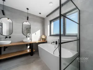 Prodej rodinného domu, Předboj, K Parku, 200 m2