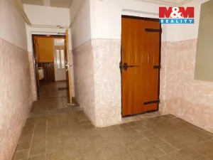 Pronájem restaurace, Kasejovice, 700 m2