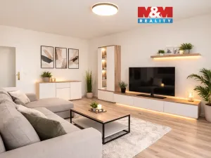 Prodej bytu 3+1, Hradec Králové - Třebeš, třída Edvarda Beneše, 99 m2