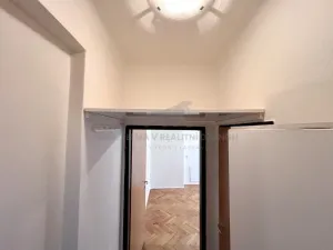 Pronájem bytu 1+kk, Praha - Kbely, Luštěnická, 25 m2